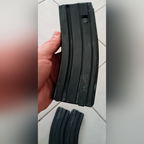 (Lot of 3)  M16 / M4 5.56 30 Round magazines Used - Picture 12 of 12